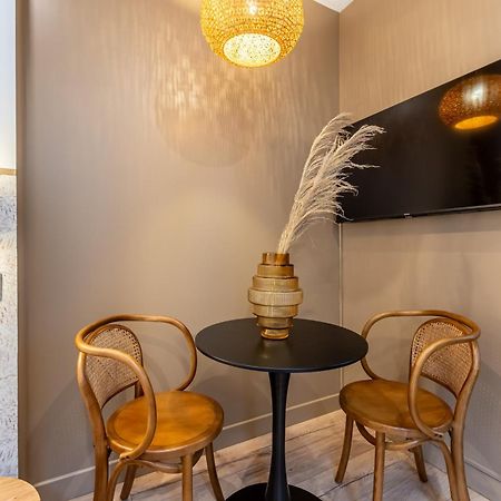 Appartement Sweett - Pavillon Madeleine à Paris Extérieur photo